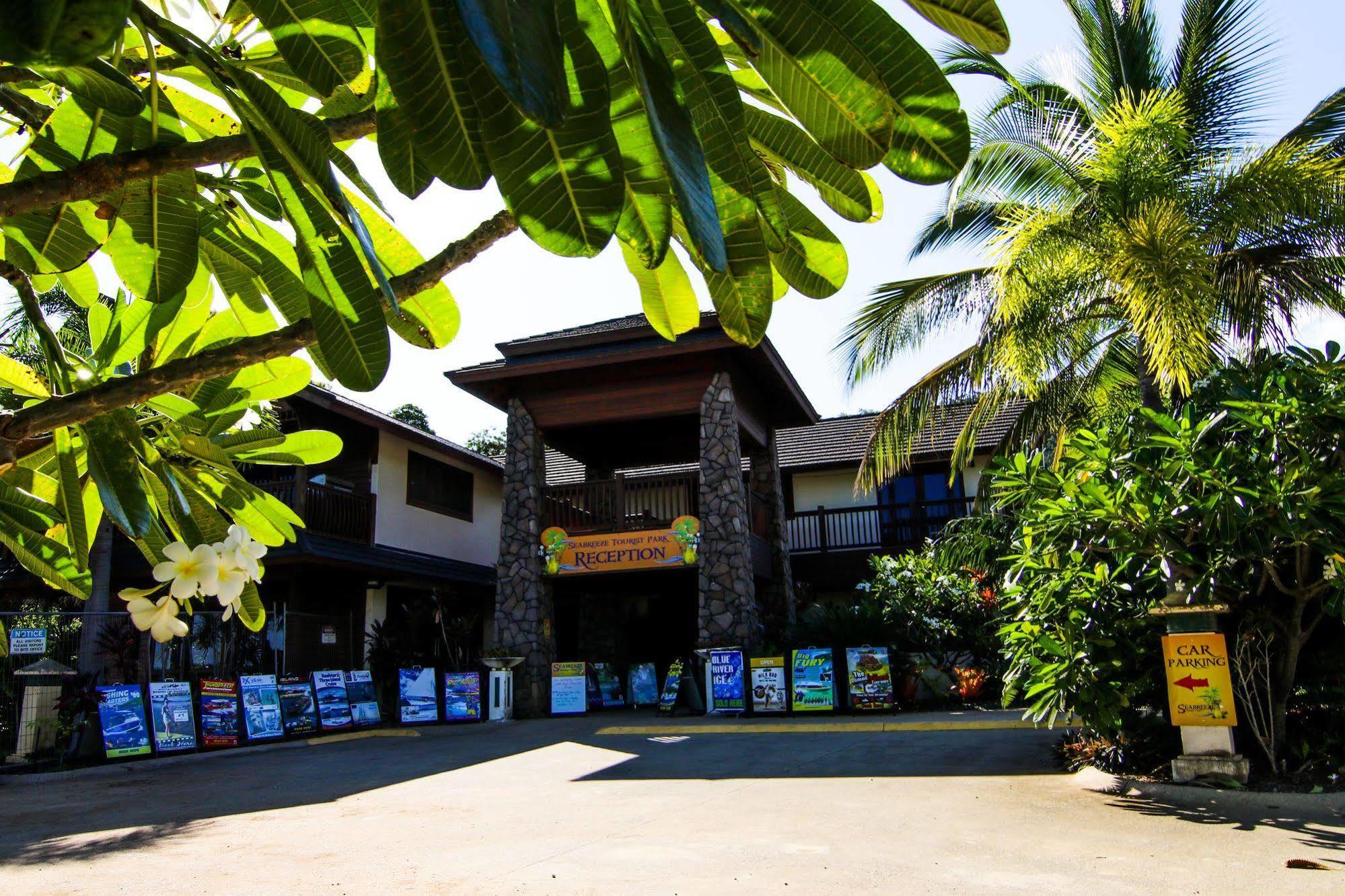 Nrma Airlie Beach Holiday Park Exterior photo